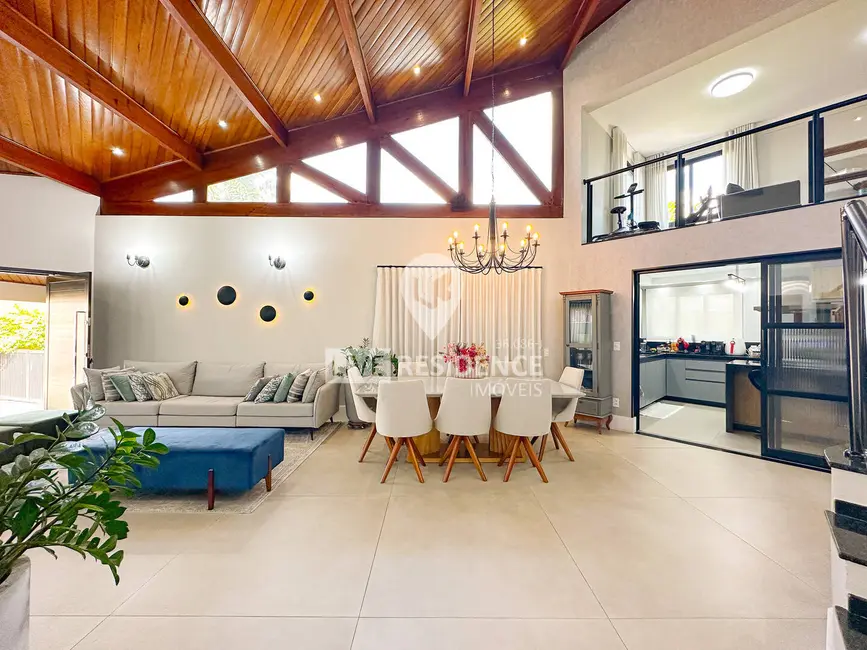 Foto 3 de Casa de Condomínio com 3 quartos à venda, 418m2 em Jardim Santa Rosa, Itatiba - SP