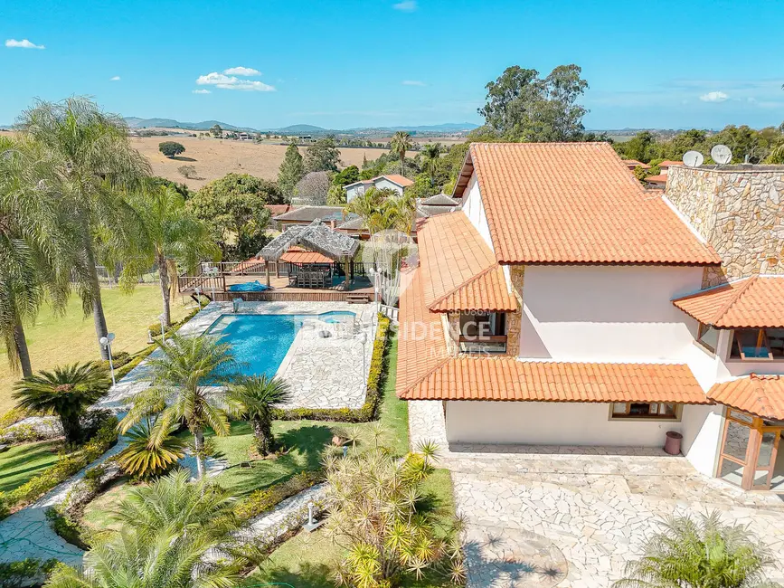 Foto 2 de Casa de Condomínio com 6 quartos à venda, 731m2 em Capela do Barreiro, Itatiba - SP