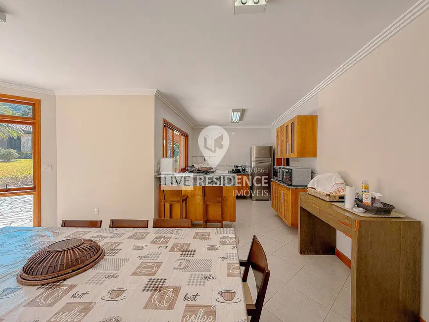 Foto 9 de Casa de Condomínio com 6 quartos à venda, 731m2 em Capela do Barreiro, Itatiba - SP