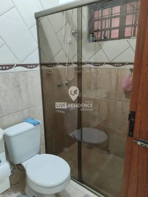 Foto 9 de Casa com 3 quartos à venda, 196m2 em Vila Cruzeiro, Itatiba - SP