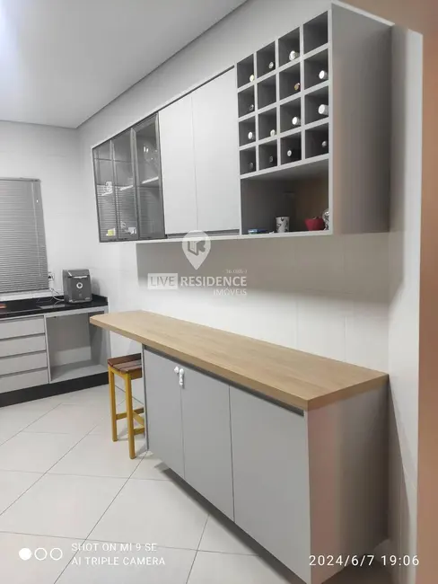 Foto 7 de Casa de Condomínio com 3 quartos à venda, 213m2 em Loteamento Residencial Dolce Vita, Itatiba - SP