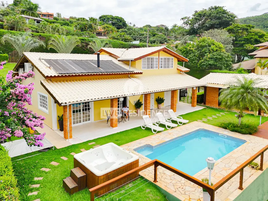 Foto 6 de Casa de Condomínio com 4 quartos à venda, 180m2 em Capela do Barreiro, Itatiba - SP