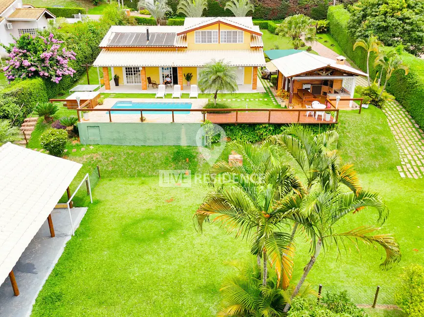 Foto 4 de Casa de Condomínio com 4 quartos à venda, 180m2 em Capela do Barreiro, Itatiba - SP