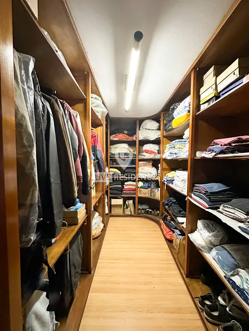 Foto 9 de Casa de Condomínio com 3 quartos à venda, 615m2 em Parque das Laranjeiras, Itatiba - SP