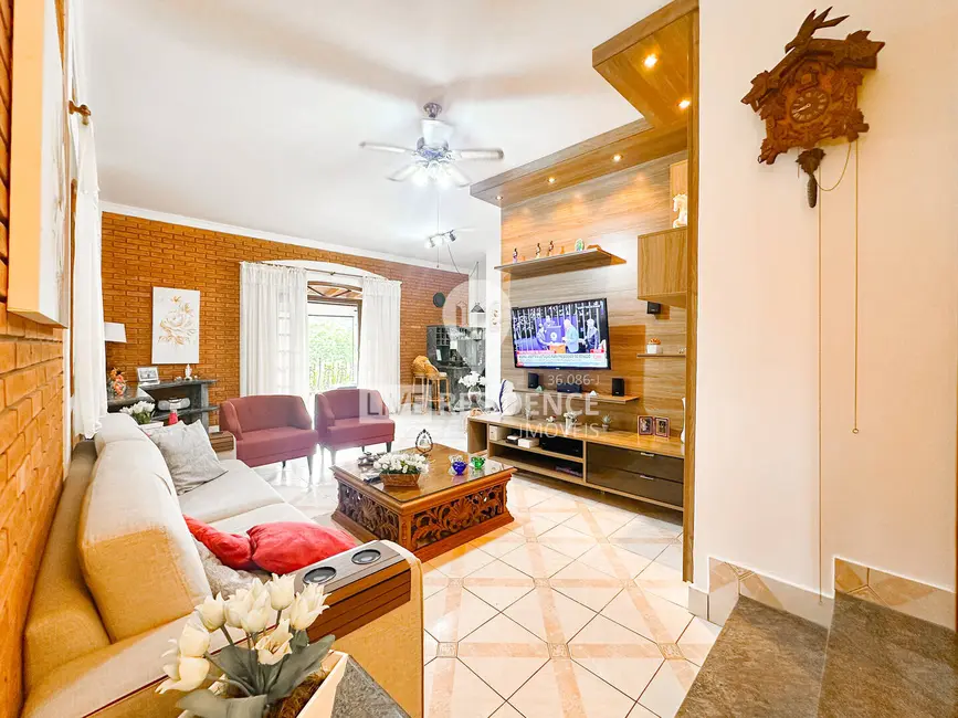 Foto 7 de Casa de Condomínio com 4 quartos à venda, 385m2 em Capela do Barreiro, Itatiba - SP