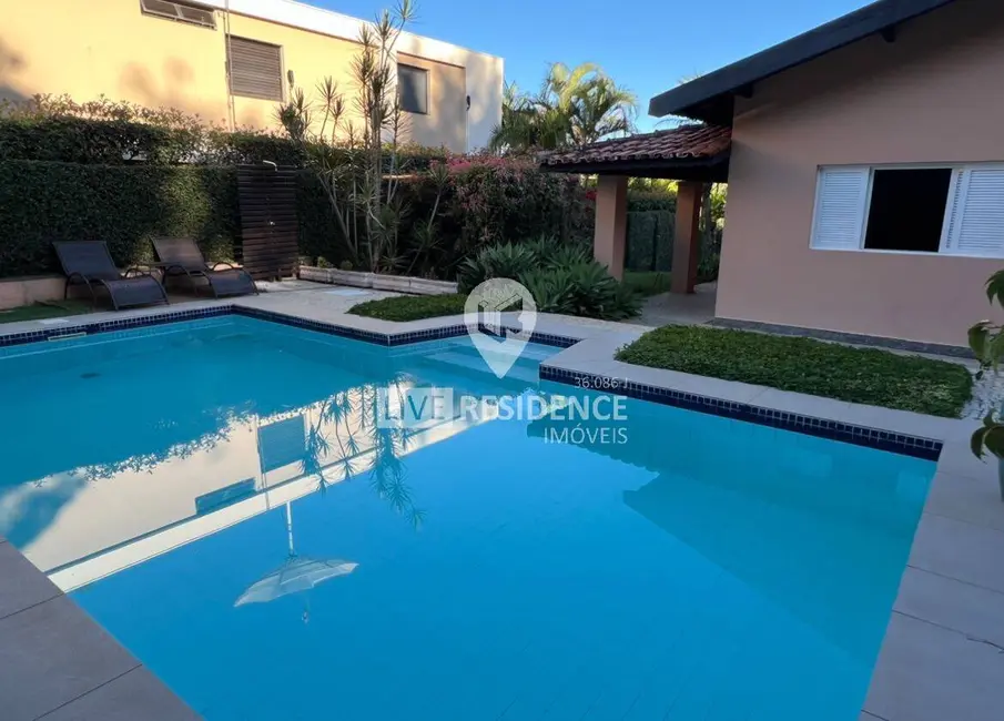 Foto 3 de Casa de Condomínio com 3 quartos à venda, 289m2 em Parque das Laranjeiras, Itatiba - SP