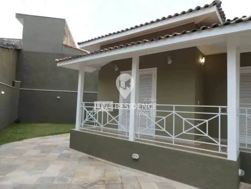 Foto 4 de Casa com 3 quartos à venda, 450m2 em Vila Brasileira, Itatiba - SP