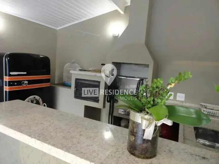 Foto 5 de Casa com 3 quartos à venda, 450m2 em Vila Brasileira, Itatiba - SP