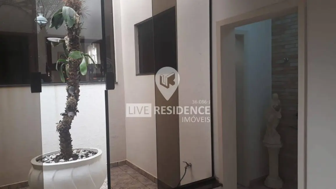 Foto 2 de Casa de Condomínio com 4 quartos à venda, 420m2 em Jardim Santa Rosa, Itatiba - SP