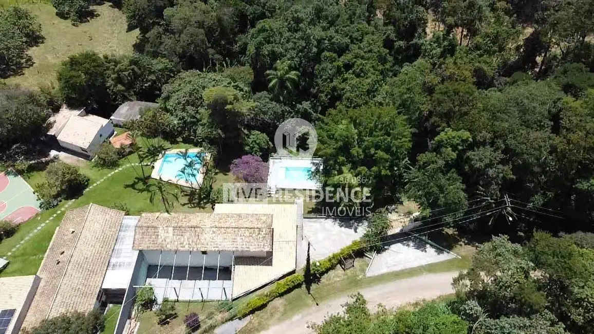 Foto 1 de Casa de Condomínio com 3 quartos à venda, 250m2 em Atibaia - SP