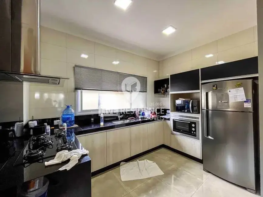 Foto 4 de Casa com 3 quartos à venda, 336m2 em Morada dos Pássaros, Itatiba - SP