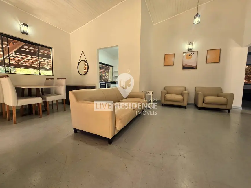 Foto 2 de Casa de Condomínio com 5 quartos à venda, 320m2 em Capela do Barreiro, Itatiba - SP