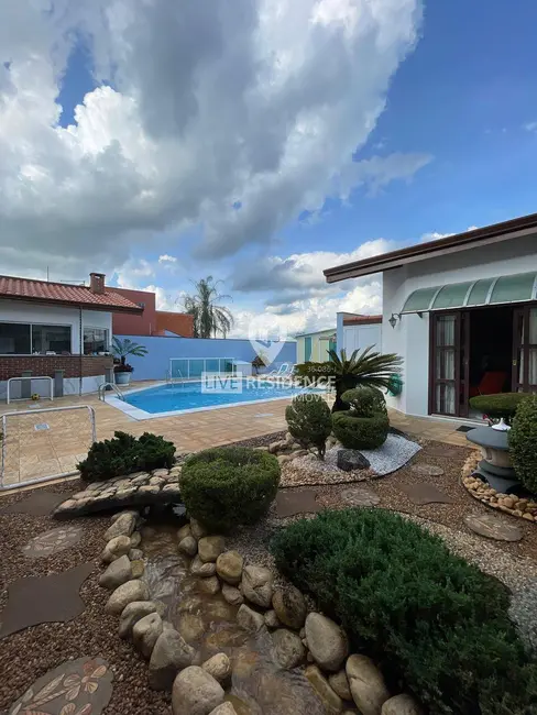Foto 1 de Casa com 5 quartos à venda, 380m2 em Residencial Flamboyant, Itatiba - SP