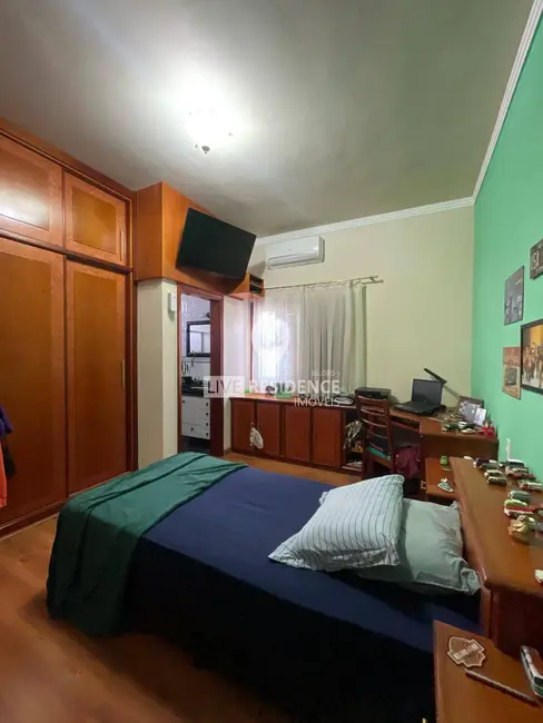 Foto 9 de Casa com 5 quartos à venda, 380m2 em Residencial Flamboyant, Itatiba - SP