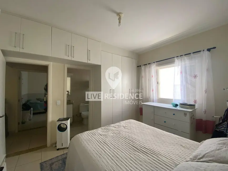 Foto 3 de Casa com 4 quartos à venda, 238m2 em Itatiba - SP