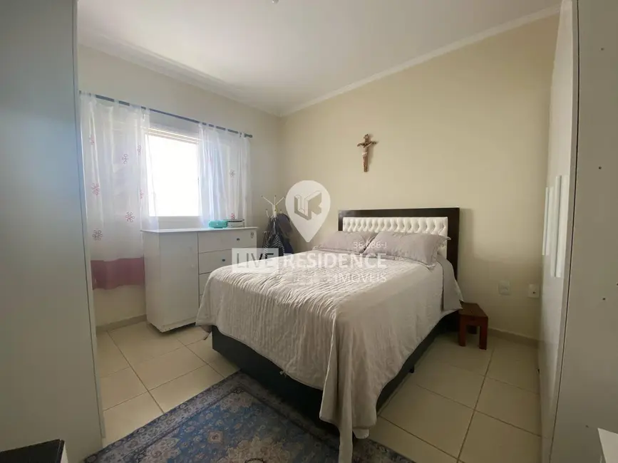 Foto 4 de Casa com 4 quartos à venda, 238m2 em Itatiba - SP
