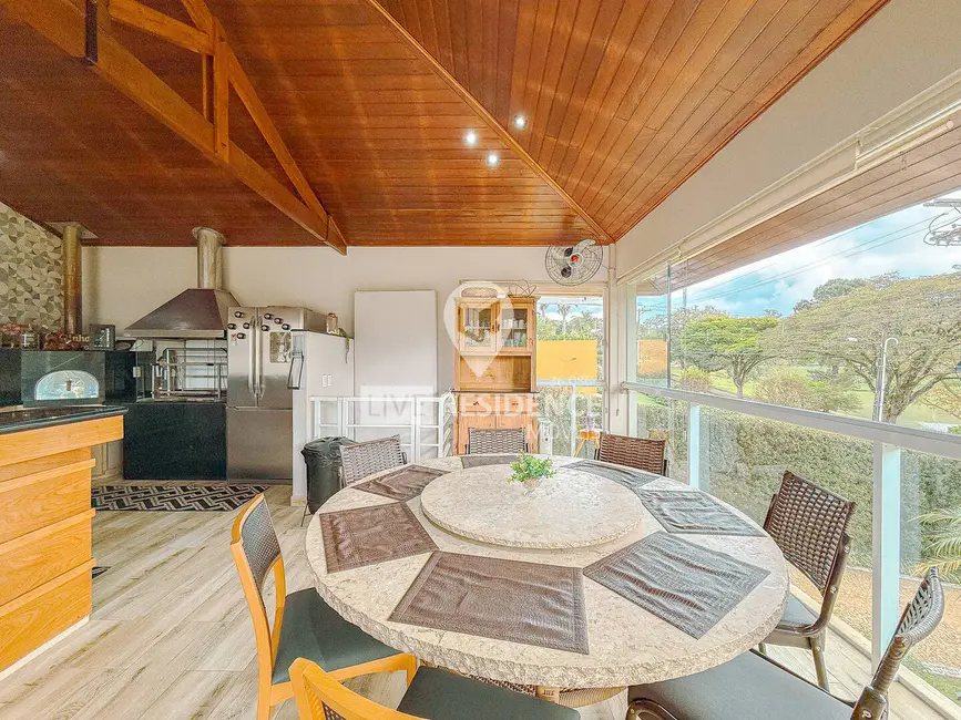 Foto 3 de Casa de Condomínio com 5 quartos à venda, 616m2 em Ville Chamonix, Itatiba - SP