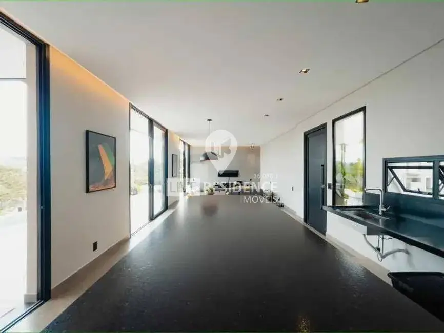 Foto 5 de Casa de Condomínio com 3 quartos à venda, 258m2 em Condominio Ville de France, Itatiba - SP