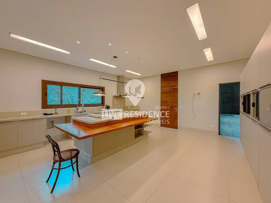 Foto 8 de Casa de Condomínio com 4 quartos à venda, 807m2 em Itatiba - SP