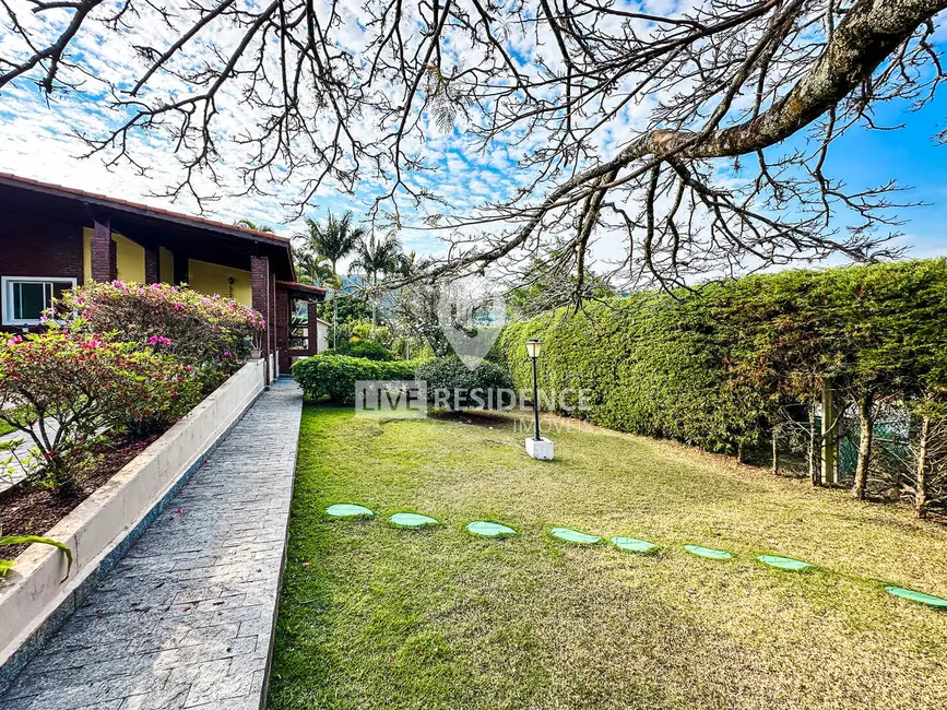 Foto 9 de Casa de Condomínio com 3 quartos à venda, 274m2 em Capela do Barreiro, Itatiba - SP