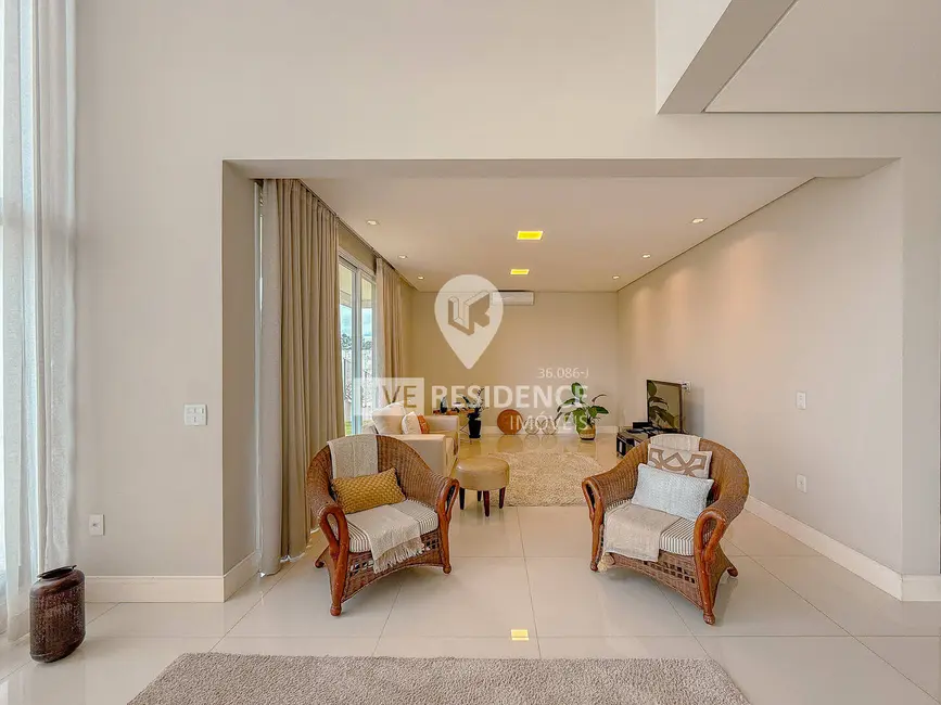 Casa de Condomínio com 4 quartos à venda, 434m2 em Itatiba - SP - imagem 6 Foto 6 de Casa de Condomínio com 4 quartos à venda, 434m2 em Itatiba - SP