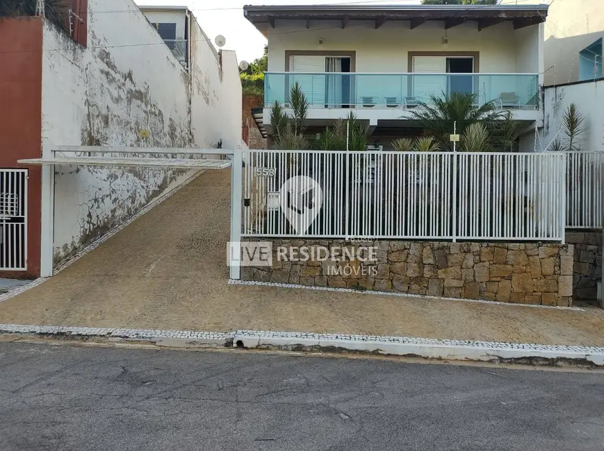 Foto 1 de Casa com 3 quartos à venda, 115m2 em Itatiba - SP