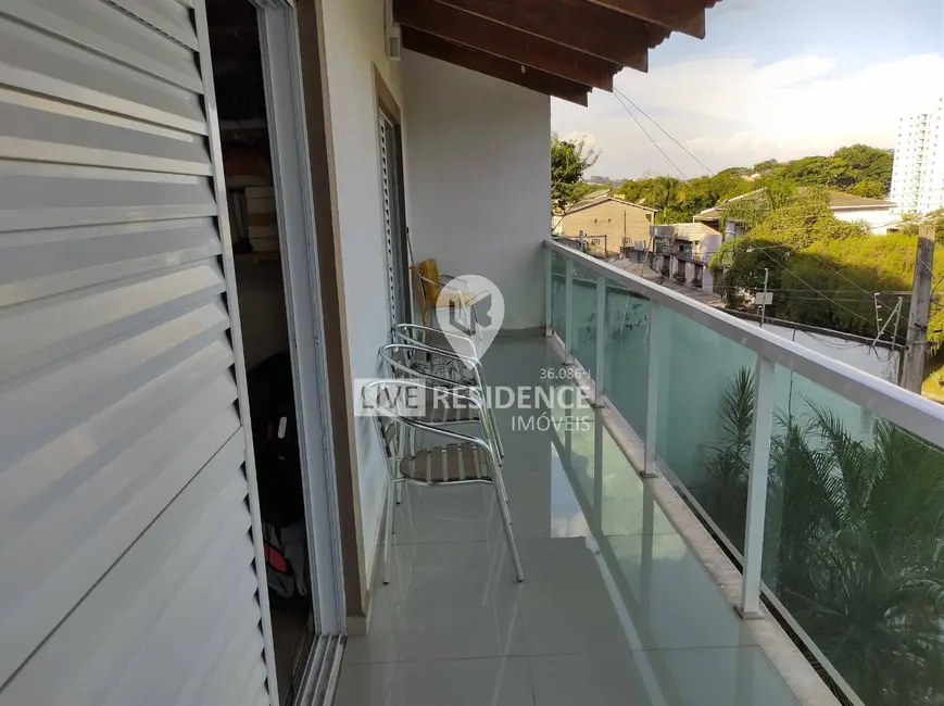 Foto 2 de Casa com 3 quartos à venda, 115m2 em Itatiba - SP