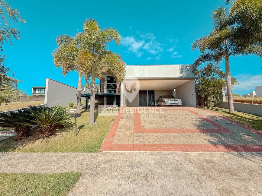 Foto 1 de Casa de Condomínio com 3 quartos à venda, 302m2 em Itatiba - SP