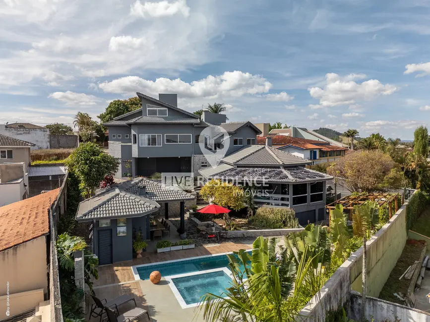 Foto 2 de Casa de Condomínio com 6 quartos à venda, 452m2 em Parque das Laranjeiras, Itatiba - SP