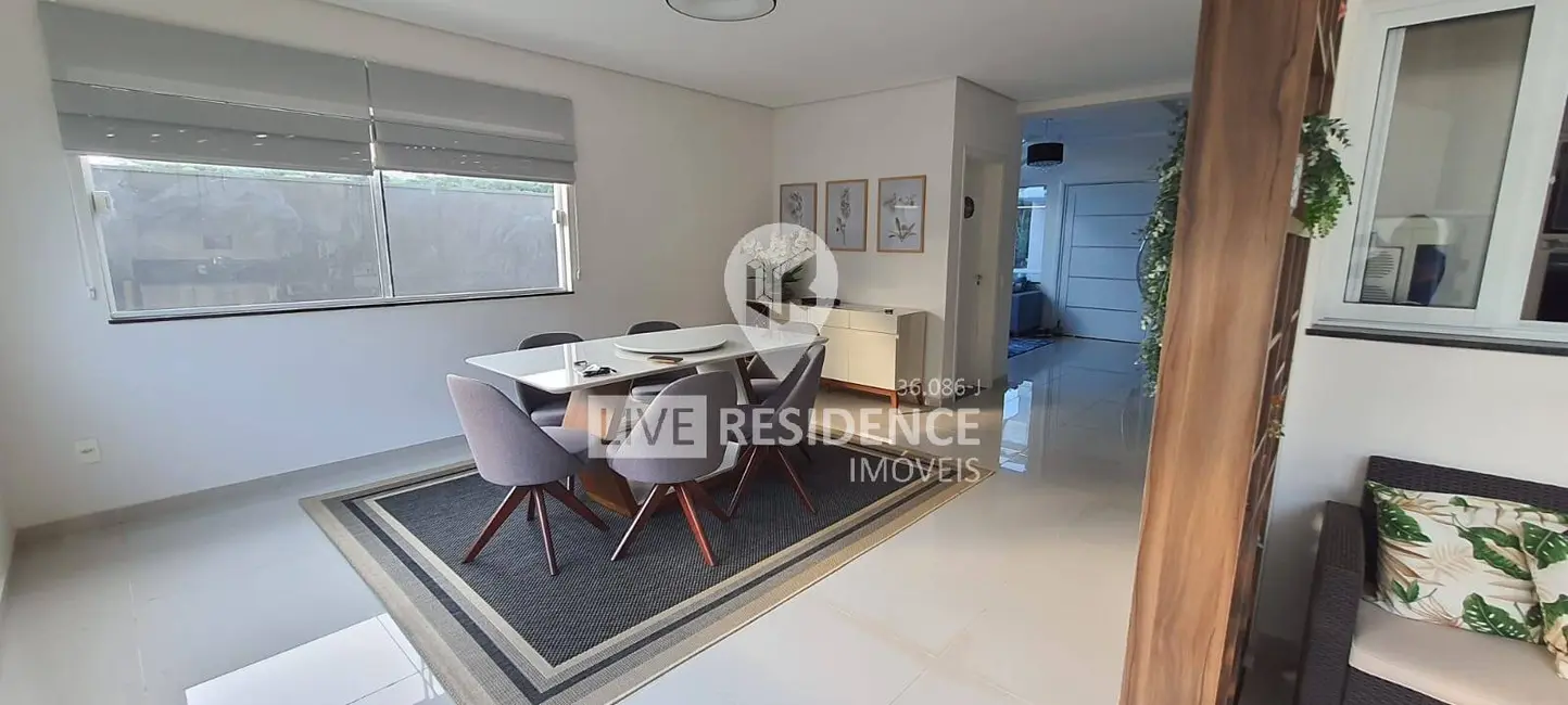 Casa de Condomínio com 3 quartos à venda, 283m2 em Loteamento Residencial Dolce Vita, Itatiba - SP - imagem 8 Foto 8 de Casa de Condomínio com 3 quartos à venda, 283m2 em Loteamento Residencial Dolce Vita, Itatiba - SP