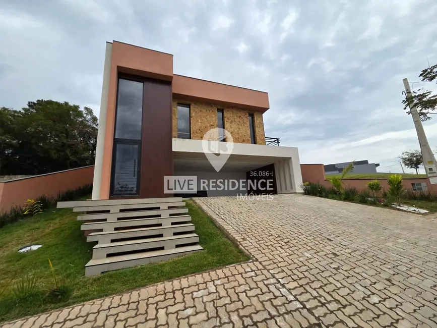 Casa de Condomínio com 3 quartos à venda, 270m2 em Itatiba - SP - imagem 2 Foto 2 de Casa de Condomínio com 3 quartos à venda, 270m2 em Itatiba - SP