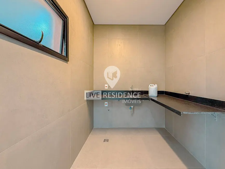 Foto 5 de Casa de Condomínio com 3 quartos à venda, 270m2 em Itatiba - SP