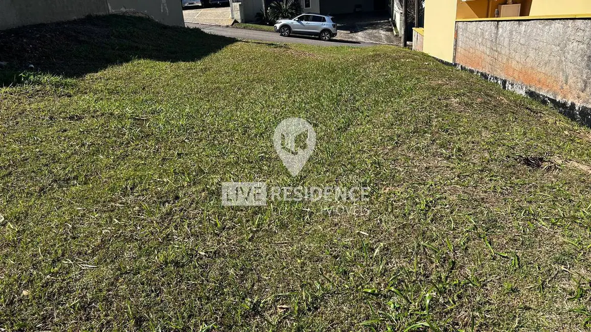 Foto 2 de Terreno / Lote à venda, 300m2 em Itatiba - SP