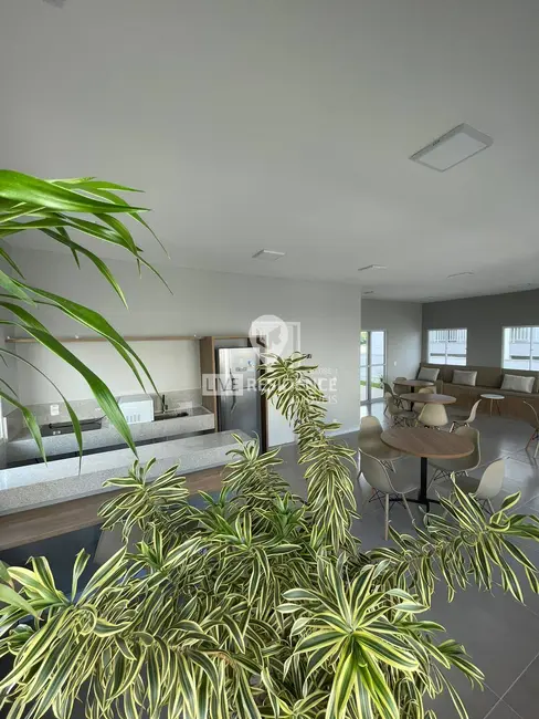 Apartamento com 2 quartos à venda, 49m2 em Núcleo Residencial Doutor Luiz de Mattos Pimenta, Itatiba - SP - imagem 1 Foto 1 de Apartamento com 2 quartos à venda, 49m2 em Núcleo Residencial Doutor Luiz de Mattos Pimenta, Itatiba - SP