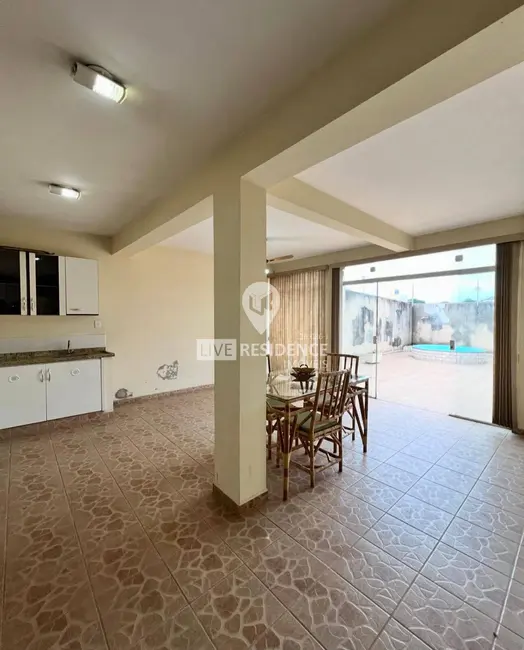 Foto 8 de Casa com 4 quartos à venda, 394m2 em Jardim Tereza, Itatiba - SP
