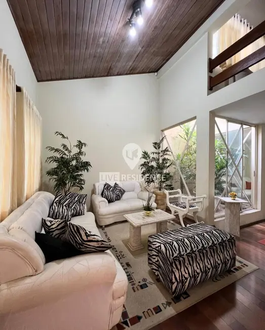 Foto 1 de Casa com 4 quartos à venda, 394m2 em Jardim Tereza, Itatiba - SP