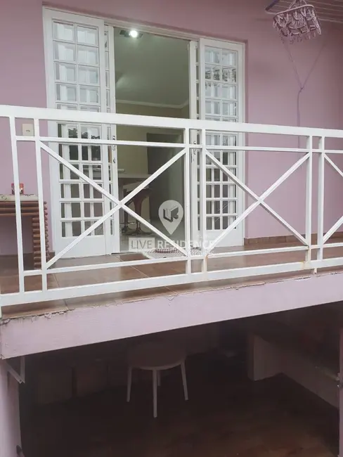 Foto 4 de Casa com 3 quartos à venda, 182m2 em Jardim Santa Filomena, Itatiba - SP