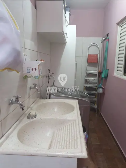 Foto 2 de Casa com 3 quartos à venda, 182m2 em Jardim Santa Filomena, Itatiba - SP