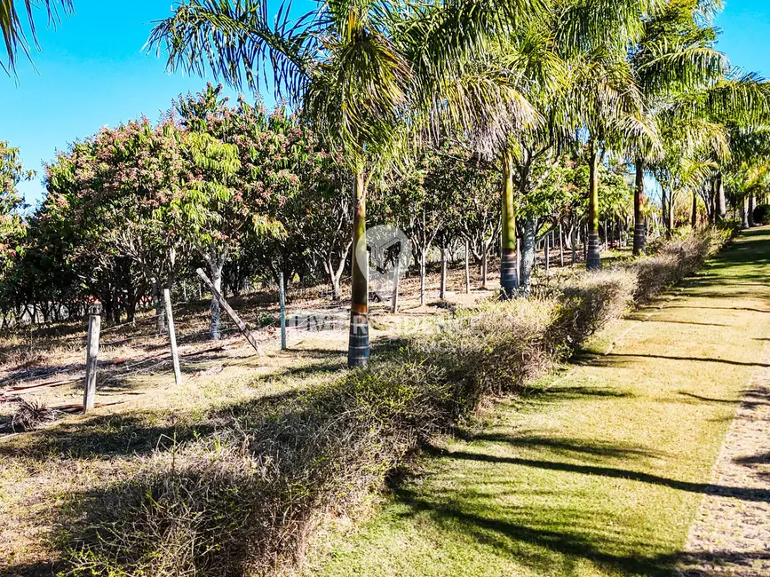 Foto 5 de Sítio / Rancho com 3 quartos à venda, 300m2 em Mombuca, Itatiba - SP