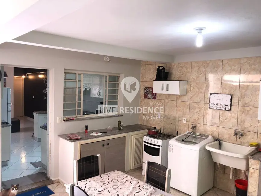 Foto 4 de Casa com 3 quartos à venda, 166m2 em Jardim Santa Filomena, Itatiba - SP
