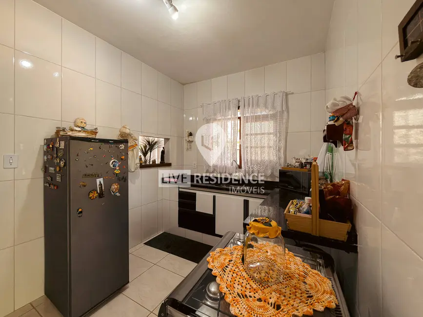 Foto 3 de Casa com 4 quartos à venda, 316m2 em Parque Nova Xampirra, Itatiba - SP