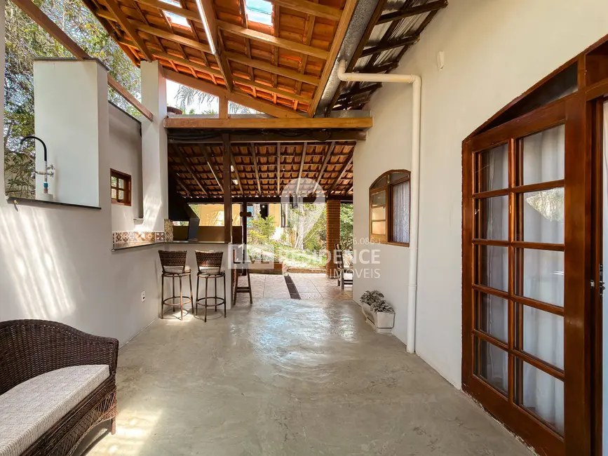 Foto 6 de Casa com 4 quartos à venda, 316m2 em Parque Nova Xampirra, Itatiba - SP