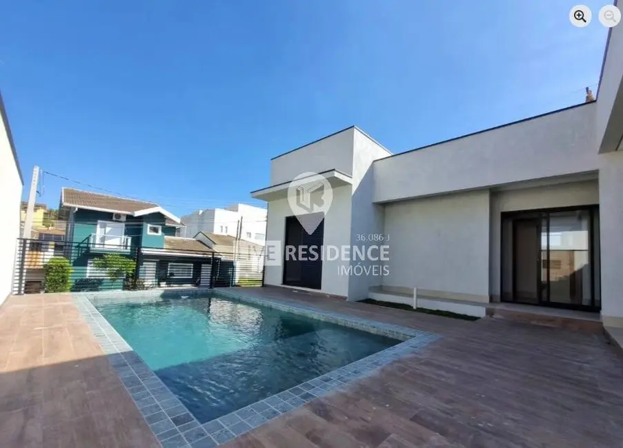 Foto 1 de Casa de Condomínio com 3 quartos à venda, 180m2 em Itatiba - SP