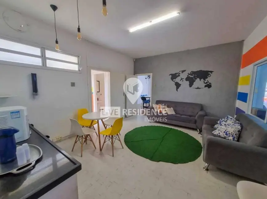 Casa com 5 quartos à venda, 164m2 em Centro, Itatiba - SP - imagem 1 Foto 1 de Casa com 5 quartos à venda, 164m2 em Centro, Itatiba - SP