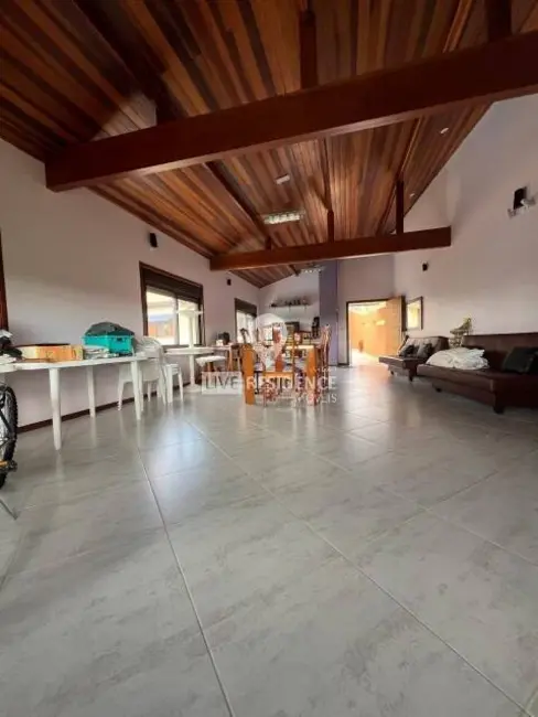 Foto 3 de Casa com 3 quartos à venda, 340m2 em Itatiba - SP
