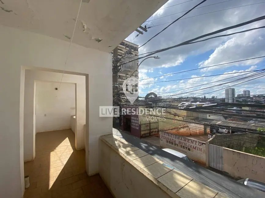 Sala Comercial à venda, 232m2 em Centro, Itatiba - SP - imagem 7 Foto 7 de Sala Comercial à venda, 232m2 em Centro, Itatiba - SP