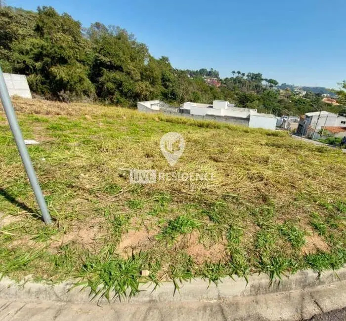 Foto 1 de Terreno / Lote à venda, 257m2 em Villaggio Fosuzzi, Itatiba - SP
