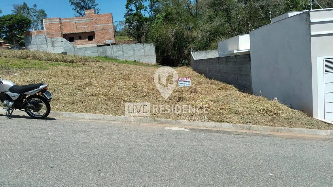 Foto 2 de Terreno / Lote à venda, 310m2 em Villaggio Fosuzzi, Itatiba - SP