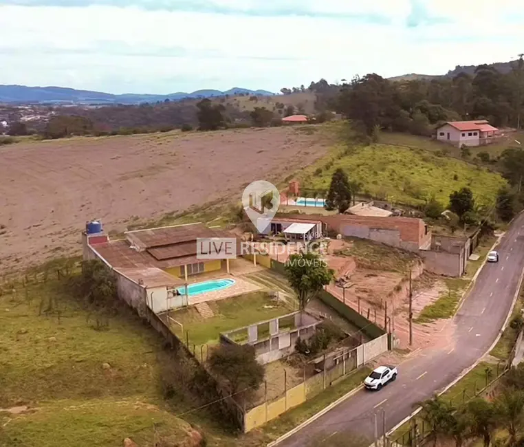 Foto 3 de Casa com 6 quartos à venda, 400m2 em Itatiba - SP