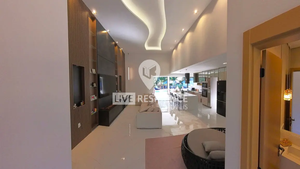 Foto 3 de Casa de Condomínio com 5 quartos à venda, 271m2 em Cachoeiras do Imaratá, Itatiba - SP